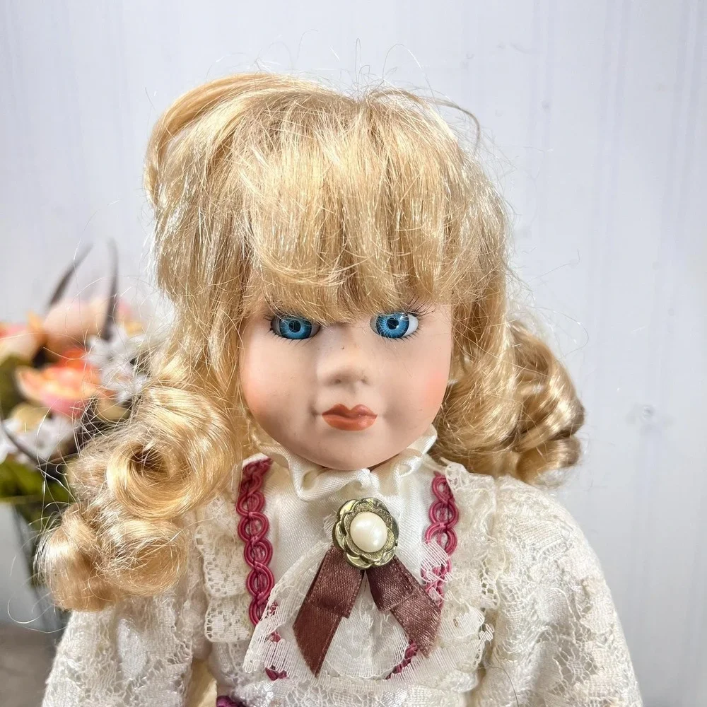 Vintage Porcelain‎ Doll, Painted Face Collectible Doll in Lace Dress